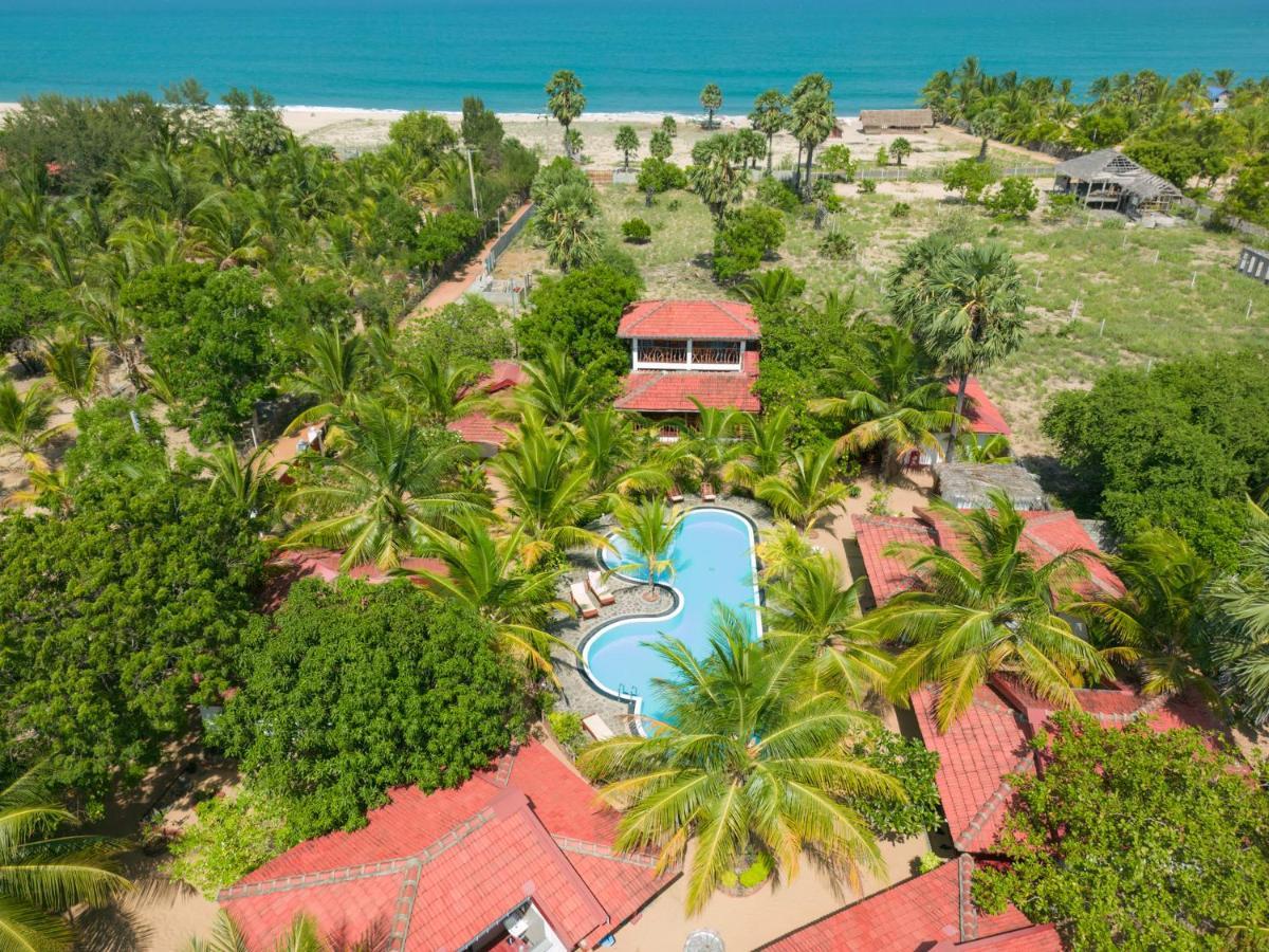 Babar Point Hotel Arugam Bay Exterior photo